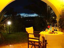 Mounda Beach Hotel