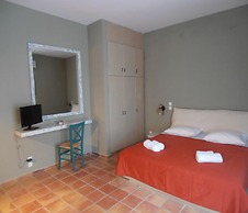 Mounda Beach Hotel