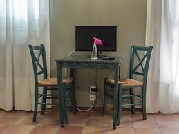 Mounda Beach Hotel