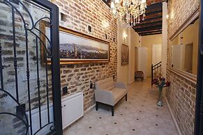 Art Nouveau Galata