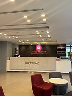 Easy Planet Bangkok Surawong