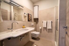 Tifani Luxury Rooms
