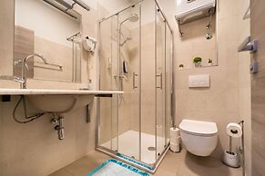 Tifani Luxury Rooms