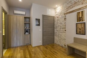 Tifani Luxury Rooms
