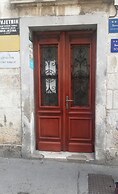 Tifani Luxury Rooms