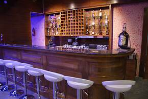 Rosewood International Hotel