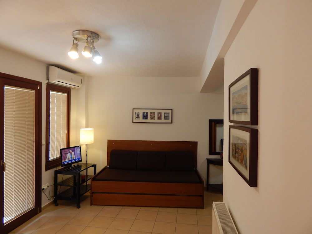 Kripis Studios Thessaloniki