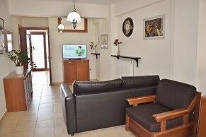 Kripis Studios Thessaloniki