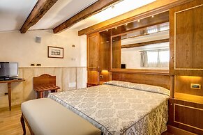 Pantheon Rooms