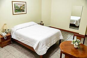 Hotel Oro Verde & Suites