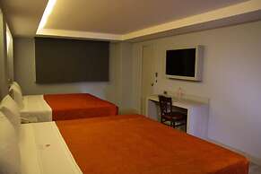 Hotel El Senador