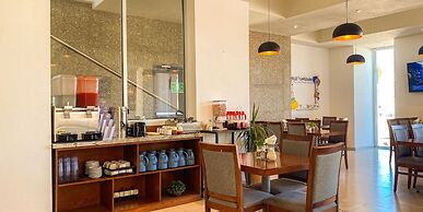 Eco Bay Hotel y Restaurant