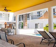 Eco Bay Hotel y Restaurant