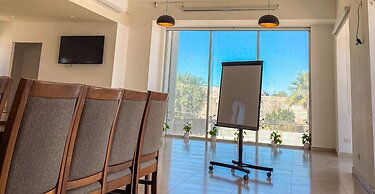Eco Bay Hotel y Restaurant
