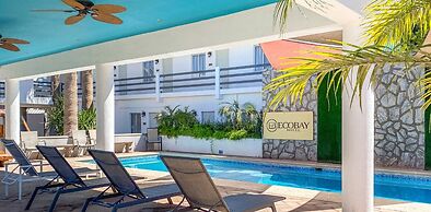 Eco Bay Hotel y Restaurant