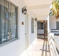 Eco Bay Hotel y Restaurant