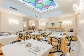 Raeli Hotel Luce