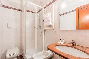 Raeli Hotel Luce