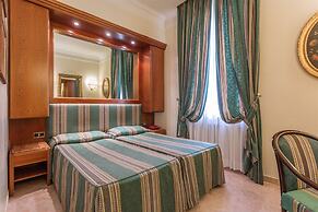 Raeli Hotel Luce