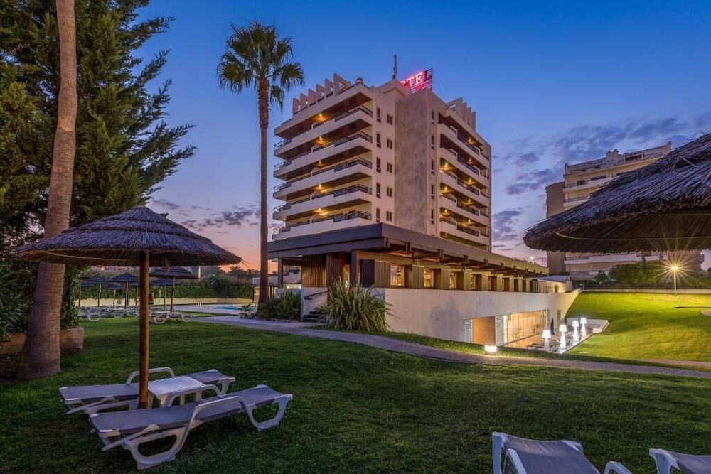 Interpass VAU Hotel & Apartaments