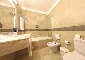 Interpass VAU Hotel & Apartaments