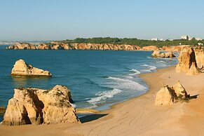 Interpass VAU Hotel & Apartaments