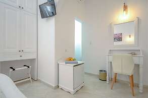 Hotel Anixis