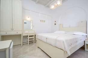 Hotel Anixis