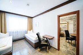 Central City Hotel