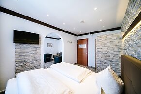 Central City Hotel