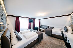 Central City Hotel