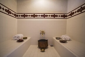 Riad Losra