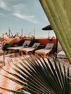 Riad Losra