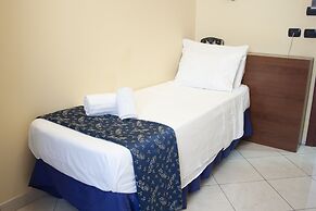 Caroline Suite