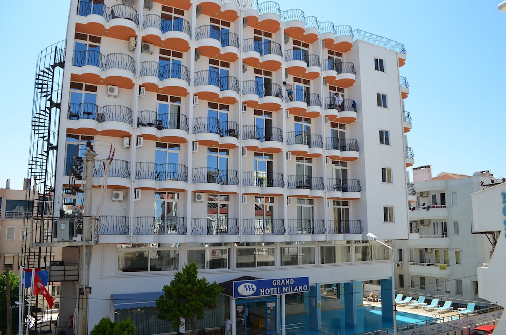 Grand Milano Hotel