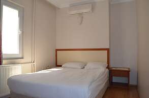 Grand Milano Hotel