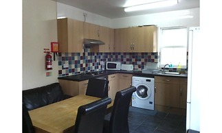 Athena Guest House