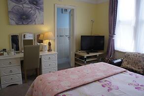 Athena Guest House