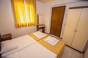 Kamelya Apartments