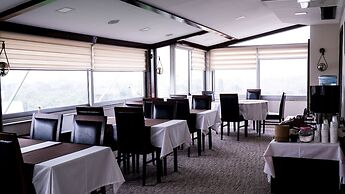 Palm Inn Hotel