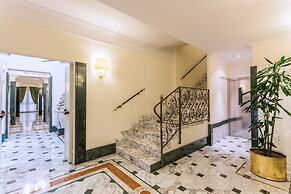 Raeli Hotel Regio