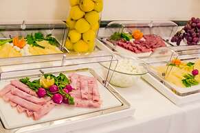 Raeli Hotel Regio