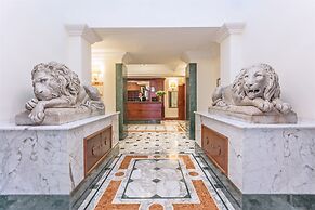 Raeli Hotel Regio