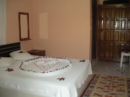 Hotel Riverside