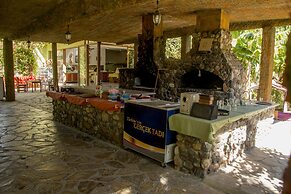 Hotel Riverside