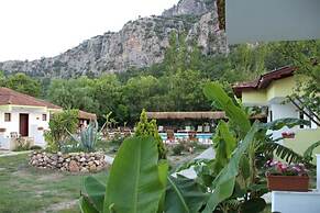 Hotel Riverside