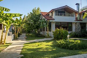 Hotel Riverside