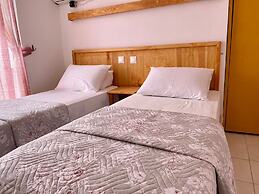 Eda Hotel