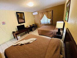 Hotel Puerto Libre