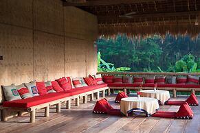 Lisu Lodge